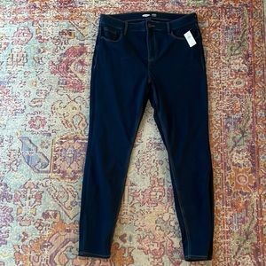 NEW High-Waisted Rockstar Super Skinny High Rise 24/7 Sculpt Jeans